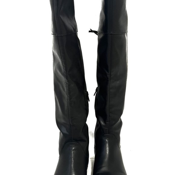 Women's Round Toe Tall Black Boots with Faux leather finish size 8 - Picture 2 of 12